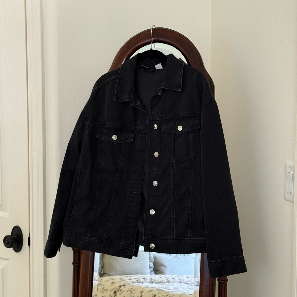 Women’s Black Denim Jacket